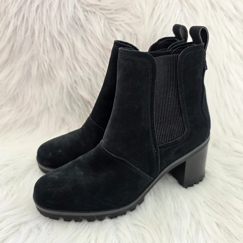 UGG Hazel Waterproof Chelsea Black Women's Ankle Boots Size 8.5 - Picture 8 of 10